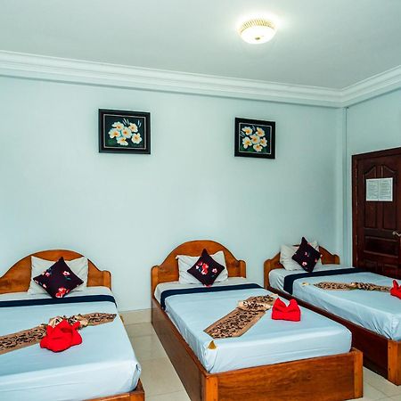 Golden Papaya Guesthouse Siem Reap Exteriör bild