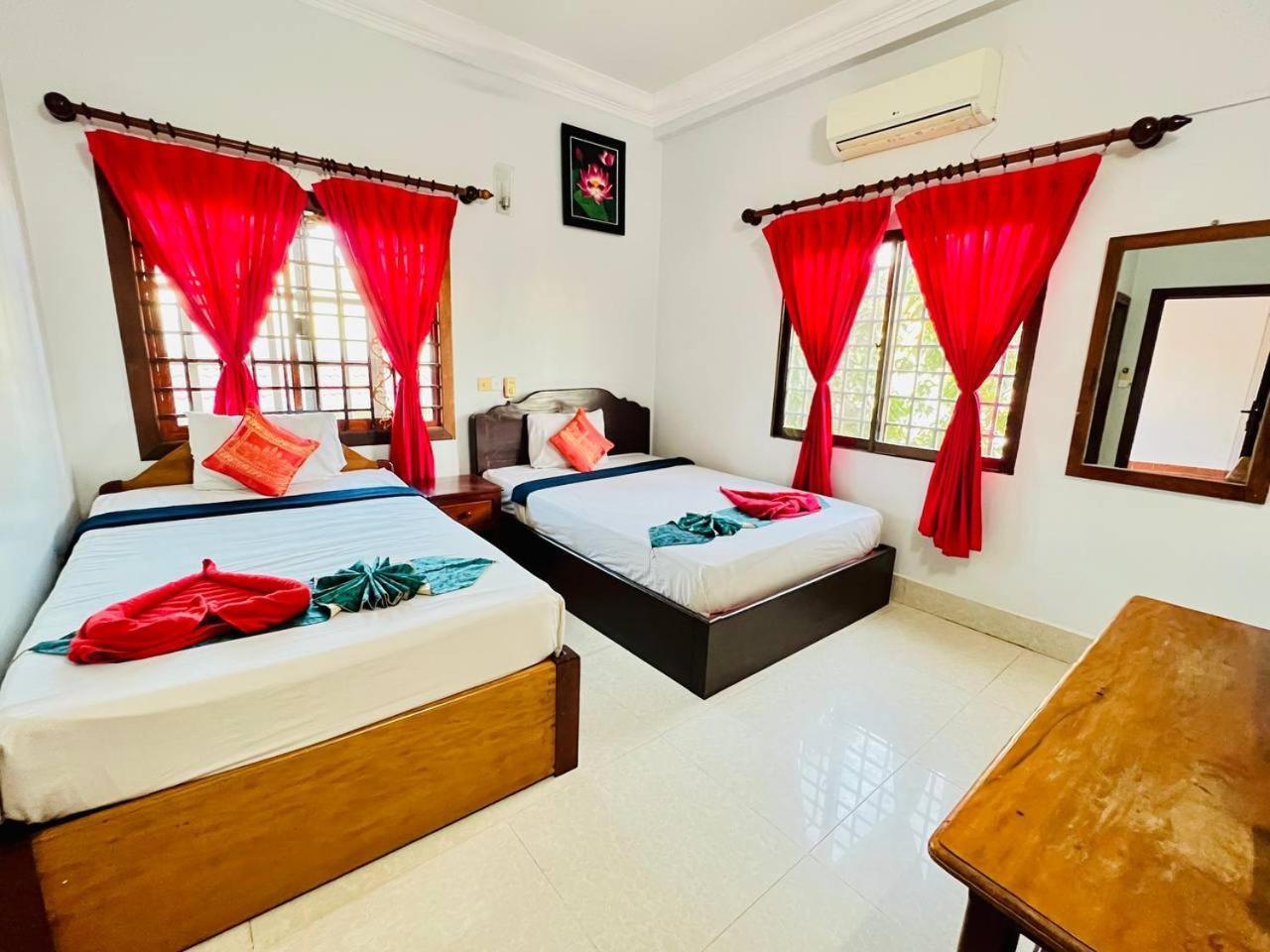 Golden Papaya Guesthouse Siem Reap Exteriör bild