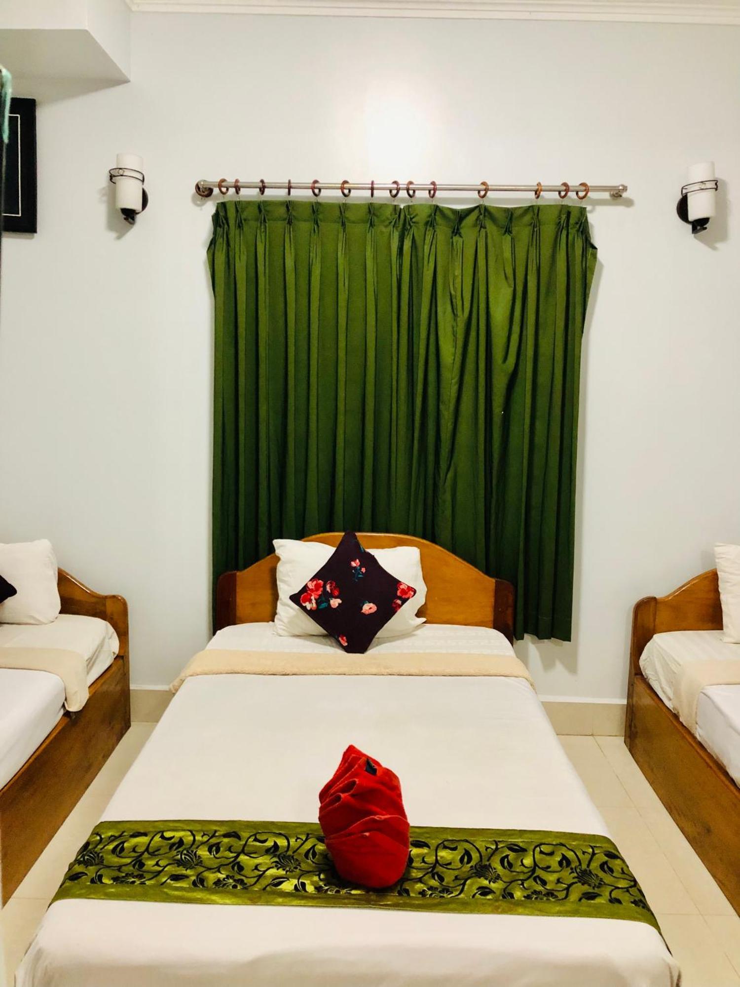 Golden Papaya Guesthouse Siem Reap Exteriör bild
