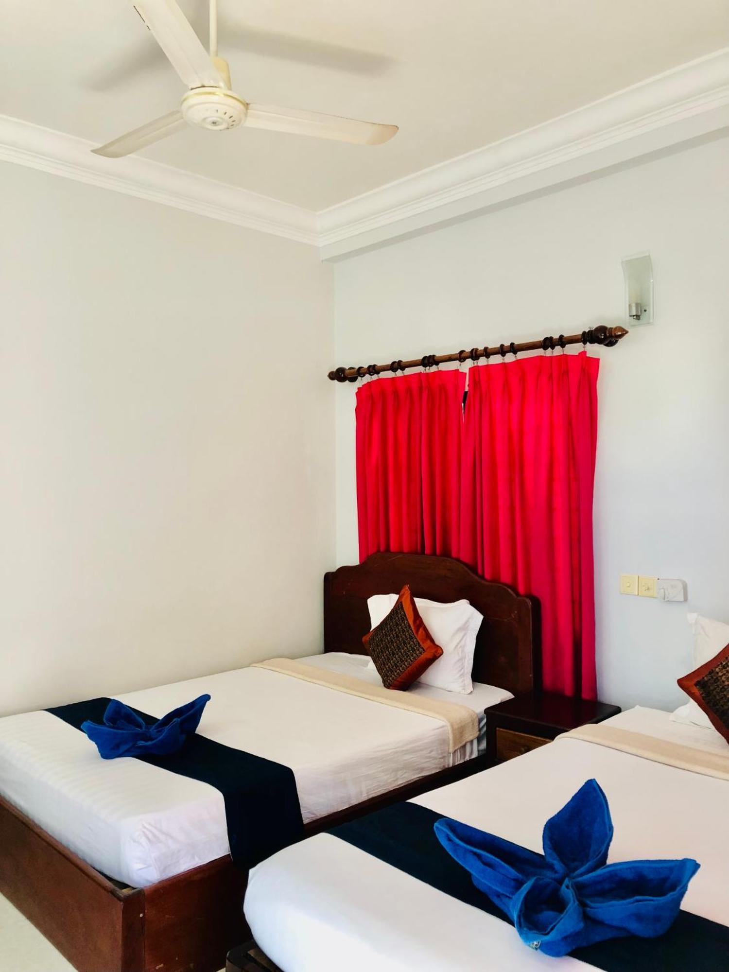 Golden Papaya Guesthouse Siem Reap Exteriör bild